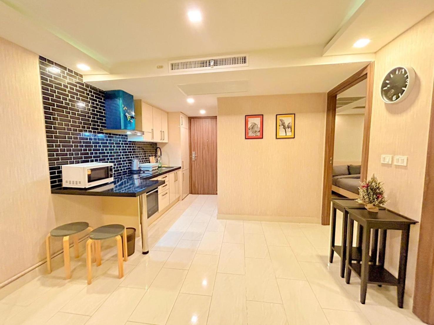 Grand Avenue Residence Condominium Pattaya Exterior photo